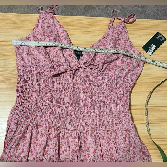 Wild Fable Smocked Maxi Dress Pink Floral Size M Tie Straps Ruffle Hem Cotton - Picture 10 of 11